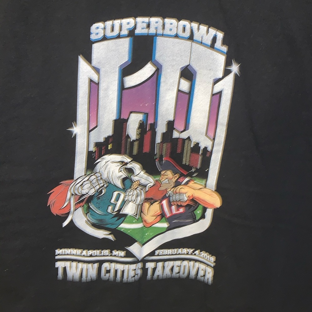 Vintage super bowl 52 long-sleeve tee. Size: L